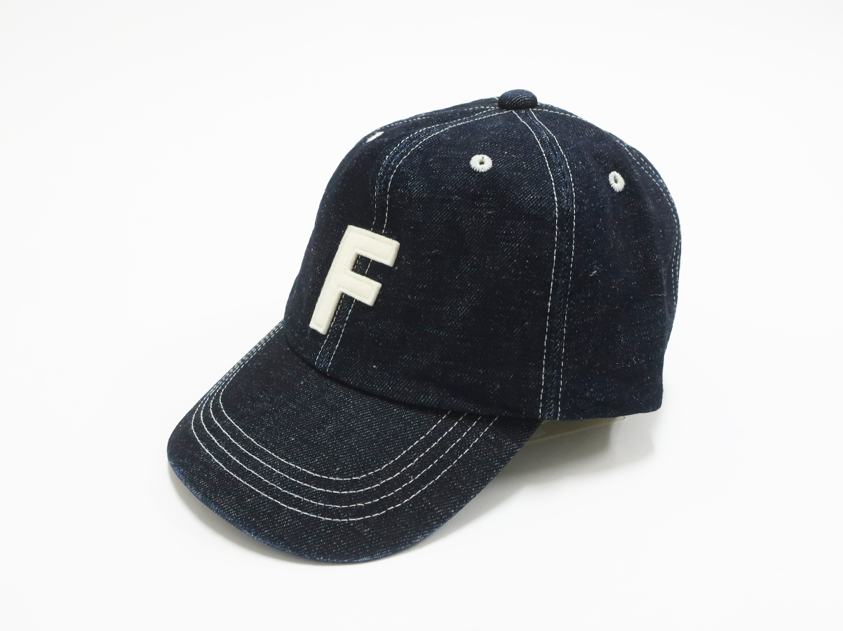 F927