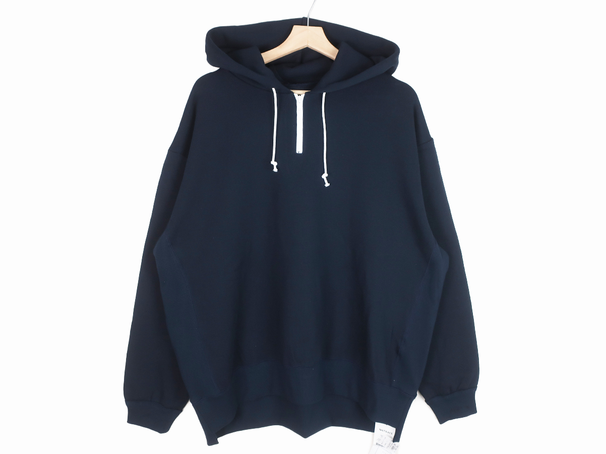 UN-018_AW23