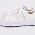 A05FW702-WHT