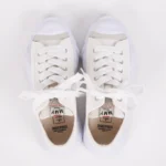 A05FW702-WHT