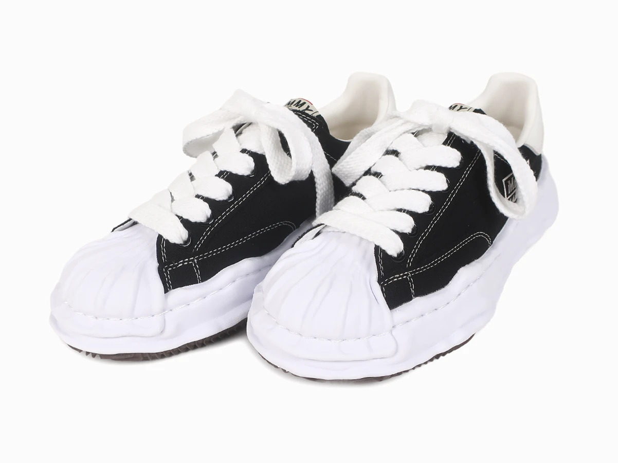 A08FW735-BLK