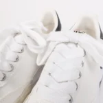 A09FW704-WHT