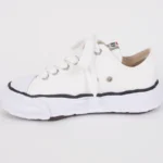 A11FW702-WHT