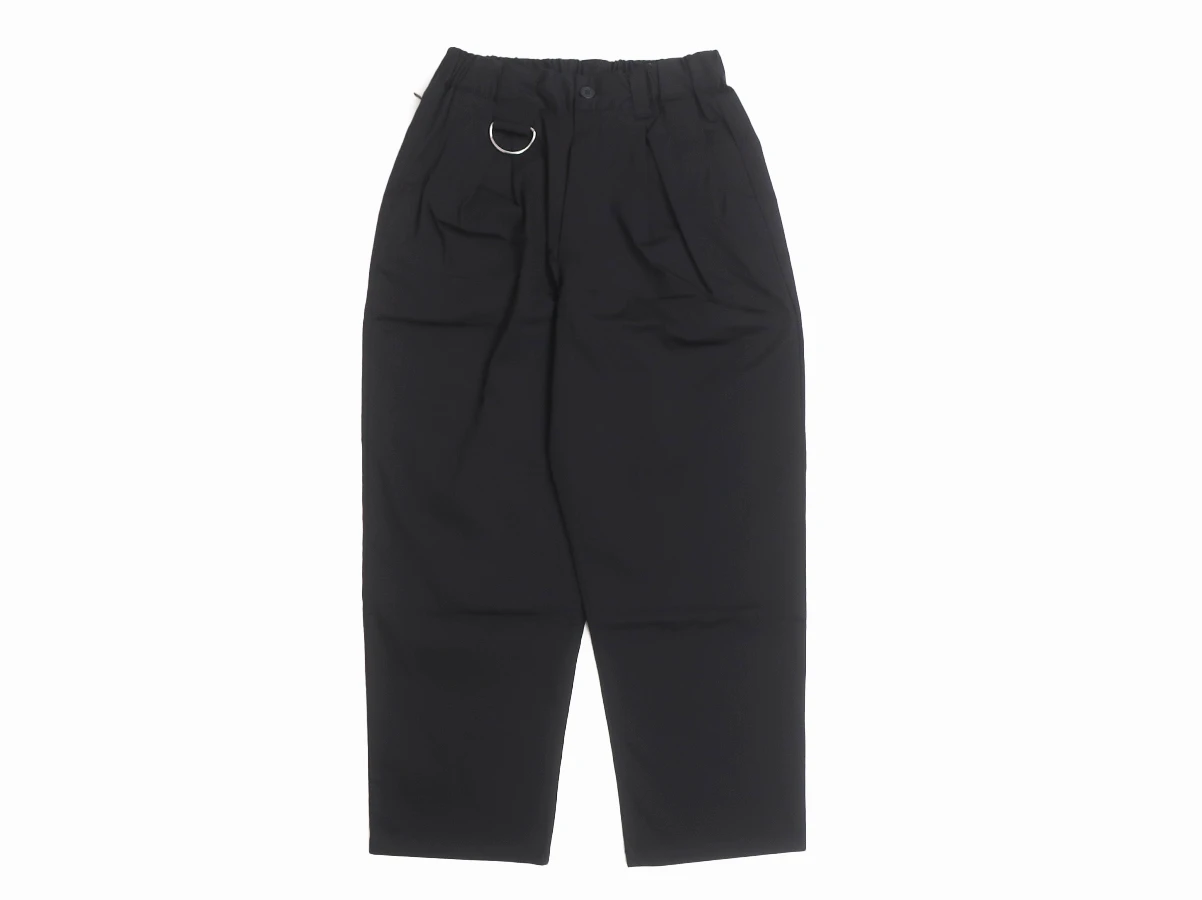 25AW-D-50-C_BLK