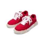 A13FW740-RED