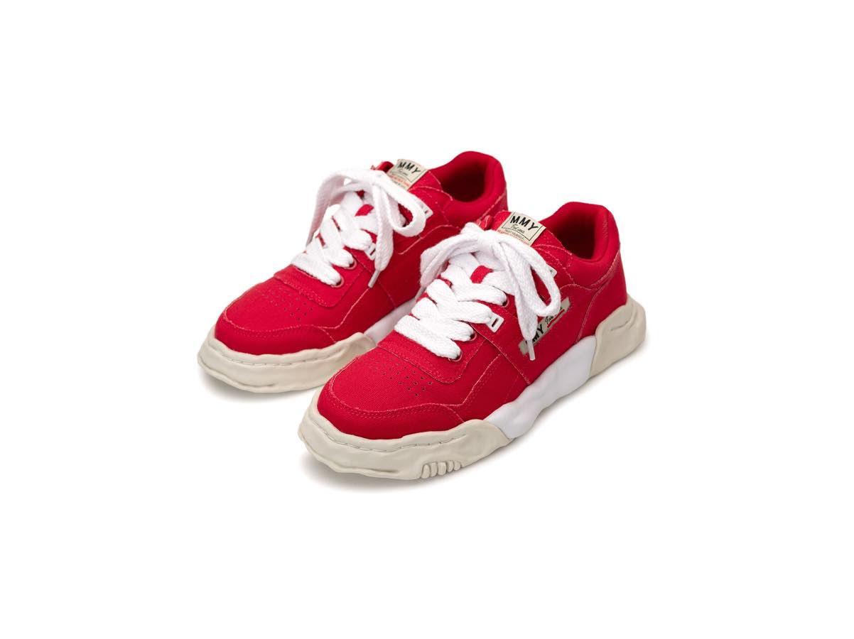 A13FW740-RED