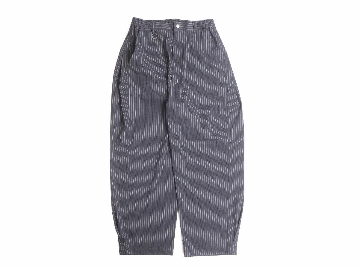 【SUPERTHANKS スーパーサンクス】TR Pinstripe Side-tuck Wide Pants ST261PT01A